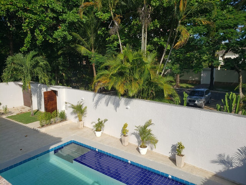 Imagem 2 de 30 de Condomínio Fechado Na Barra Da Tijuca 700m2 Reformado Com 5 Suítes. - 1859 - 69335431