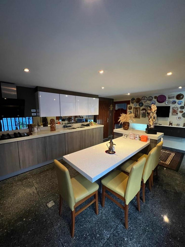 Casa En Venta En Colinas De Guataparo (ac)