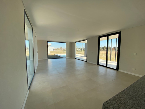 Imagen 10 de 14 de Venta ! Casa A Estrenar Fincas De San Vicente Dueño Directo!