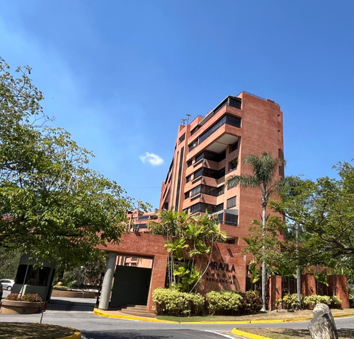 En Venta Apartamento Con Espectacular Vista Al Avila. Sal