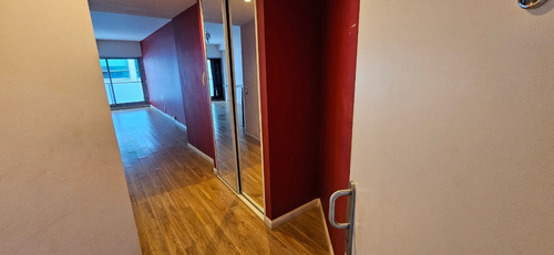 Dueño Directo Alquila Monoambiente A 1 Cuadra De Callao Y Corrientes, Edificio De Categoría, 12 Años De Antigüedad. Zona Facultades. 4 Piso A La Calle. Muy Luminoso. Seguridad Con Vigilancia 24hs