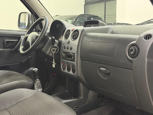 Peugeot Partner 1.4 Furgon Confort 5as