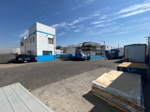 Local Comercial En Venta En Maipú