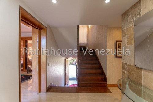 Hermoso Townhouse En Venta Con Todos Los Servicios En Caurimare