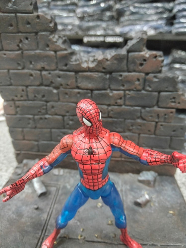 Marvel Spiderman, Peter Parker, Azul Translúcido, 4 Pulgadas (Usado)