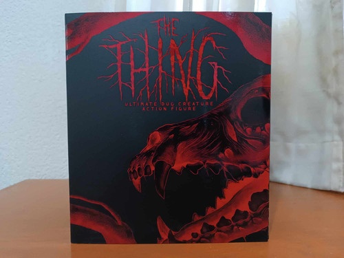 Nuevo The Thing Dog Creature Deluxe Ultimate Macready Neca (Usado)