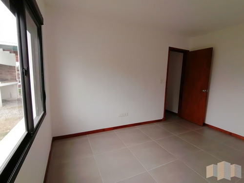 Imagen 20 de 20 de Preciosa Casa En Valle Di Saronno