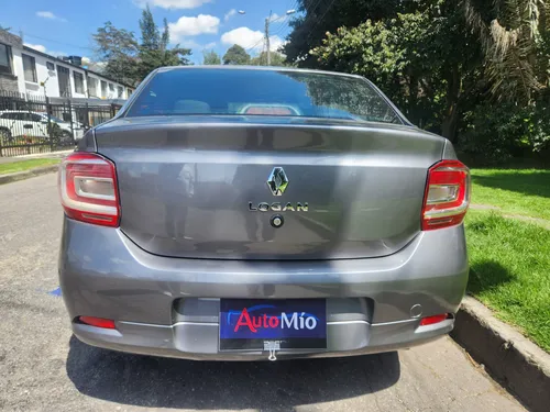 Renault Logan life