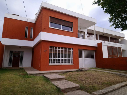 Imagen 1 de 21 de Altos De Villa Cabrera |casa Mas Dpto En Venta| Sup. 349 M2