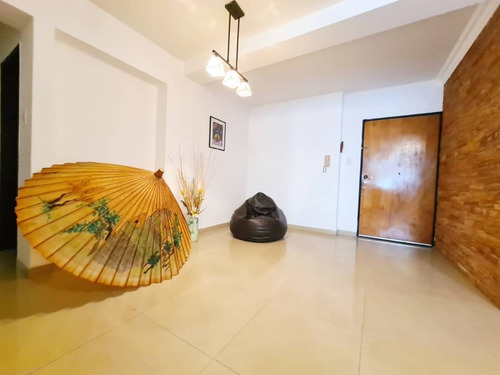 Imagen 7 de 12 de Apartamento En Lomas Del Este, Valencia, Res. Miko Building 04127407774 (naa-380)