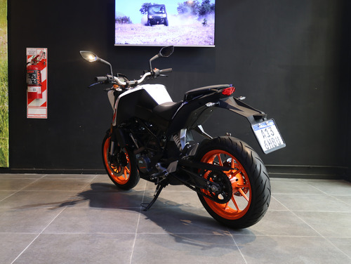 Ktm Duke 200 Bs4 Unico Dueño Impecable Permuto Financio