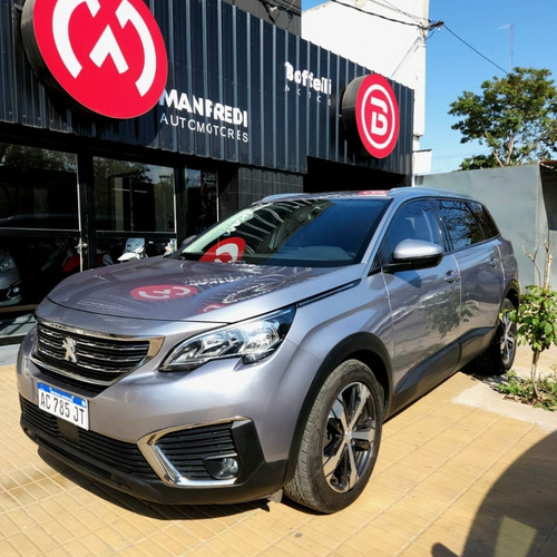 Imagen 4 de 8 de Peugeot 5008 Allure 7 Asientos