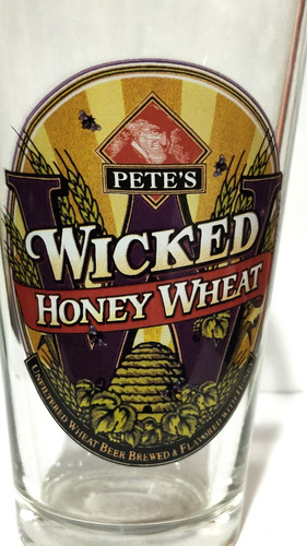 Vaso Cerveza Petes Honey Wicked Ale Beer San Antonio Texas