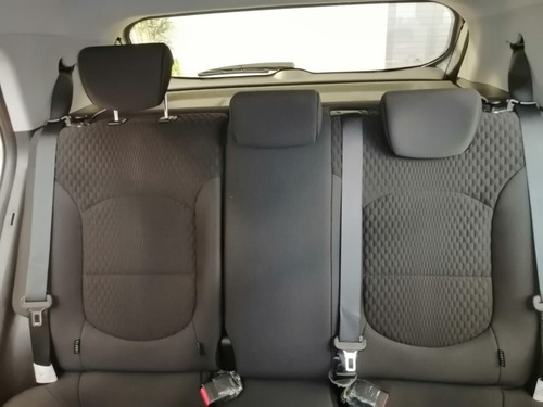 Imagen 12 de 14 de Hyundai Creta Premium Mecanica