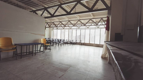 Imagen 17 de 19 de Venta Edificio Barrio Obrero, San Cristóbal