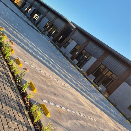 Local En Alquiler En Espacio Nova Shops - Canning