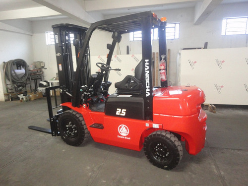 Empilhadeira Hangcha Diesel 2,5 Toneladas - Nova