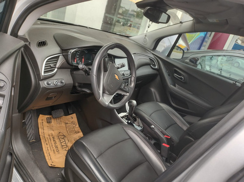 Imagem 4 de 15 de Tracker Premier 1.4 Turbo 2019 Automático