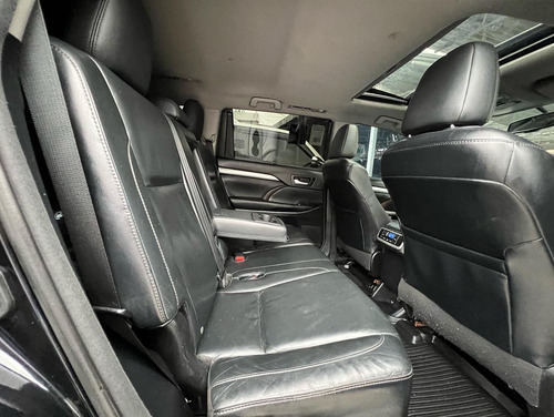 Imagen 4 de 10 de Toyota Hilander
