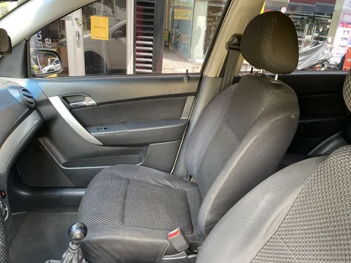 Chevrolet Aveo 1.6 Emotion Mt 4x2 2012