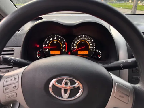 Toyota Corolla 1.8 Xei Automática