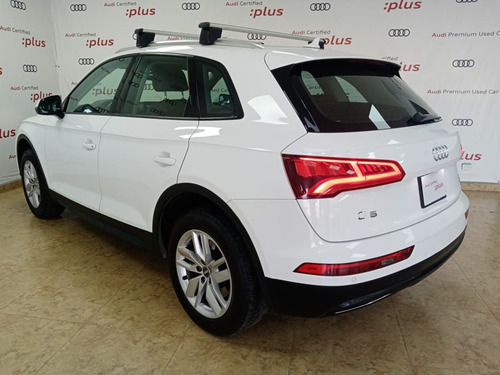 Audi Q5 2.0 L4 Dynamic S-Tronic At
