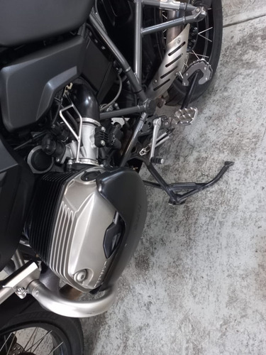Imagen 13 de 16 de Bmw Triple Black R1200 Gs