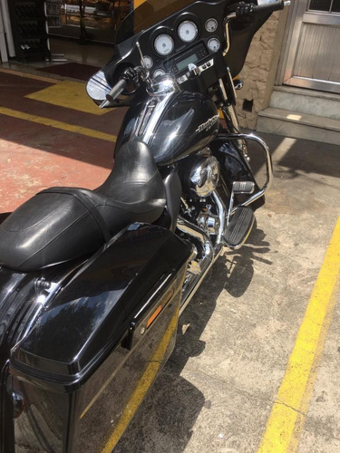 Harley Davison Street Glide