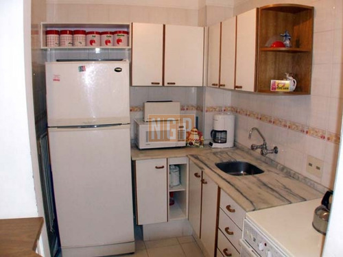 Imagen 12 de 27 de Punta Del Este Piso Alto Con Vista Al Mar! ,