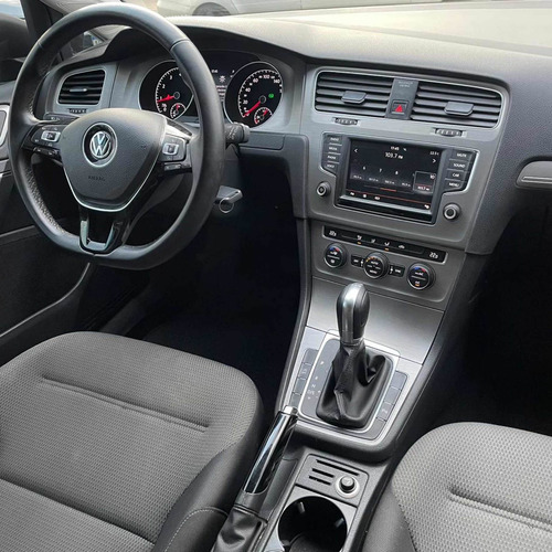 Imagen 13 de 20 de Volkswagen Golf 2016 1.4 Comfortline Tsi Dsg