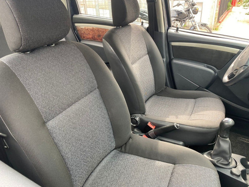Imagem 12 de 15 de Renault Logan 1.6 Expression