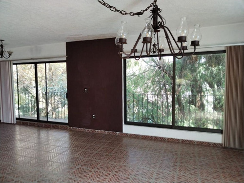Casa En Privada En Tlaltenango, Cuernavaca, Morelos - Crb-792-dpx