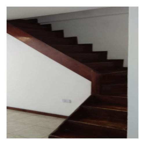 Imagen 8 de 21 de Duplex En Venta Con Excelente Ubicación Pilar