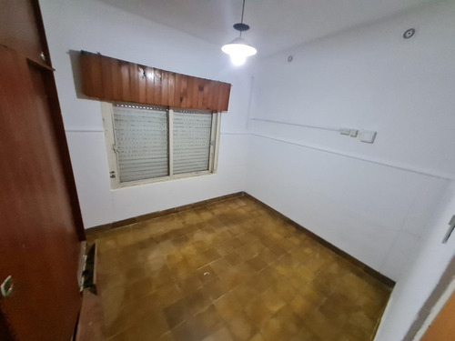 Casa En Venta, Los Polvorines. Excelente Ubicacion, Oportunidad. Retasada.