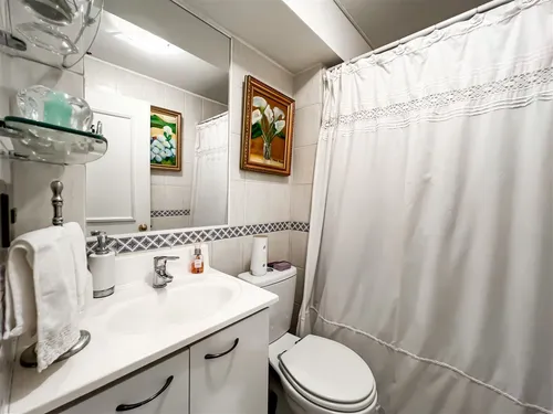 Departamento En Venta De 3 Dorm. En Lo Barnechea