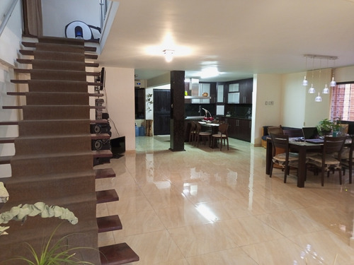 Imagen 6 de 14 de Venta Casa En Santa Eduvigis. Fm350