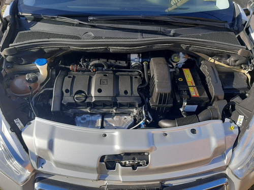 Imagen 3 de 9 de Peugeot 208 1.6 Allure Nav Tiptronic 2016