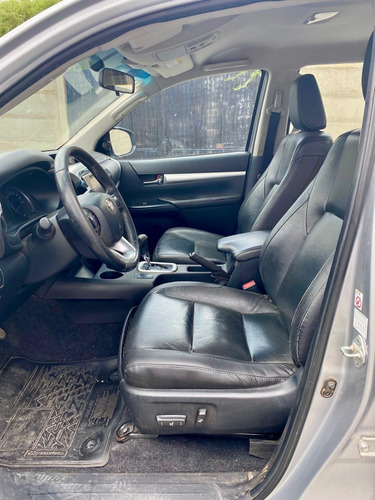 Toyota Hilux Pick-Up 2.8 Cd Srx 177cv 4x4 At