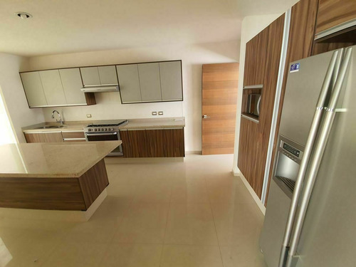 Casa En Venta Lomas Del Pedregal