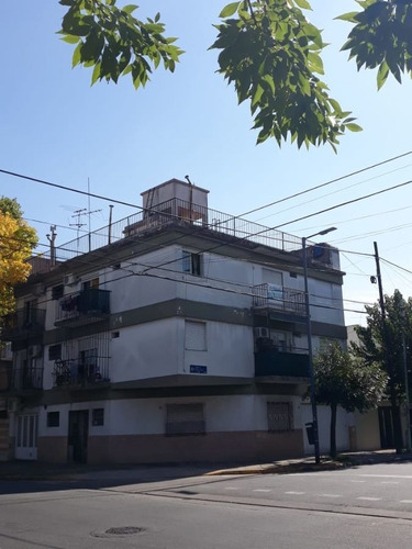 Imagen 10 de 26 de Departamento En Venta De 1 Dormitorio En Liniers