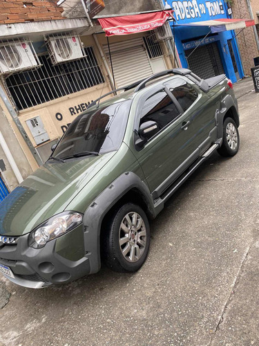 Imagem 1 de 12 de Fiat Strada 2014 1.8 16v Adventure Cab. Dupla Flex 3p