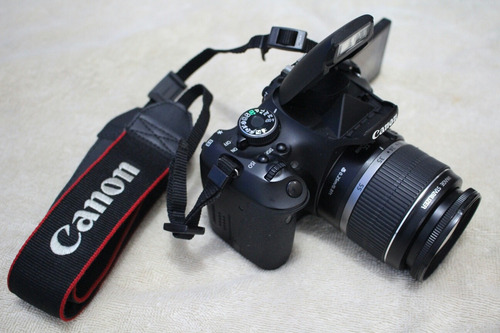 Camera Canon T3i Com Lente Ef-s 18-55mm