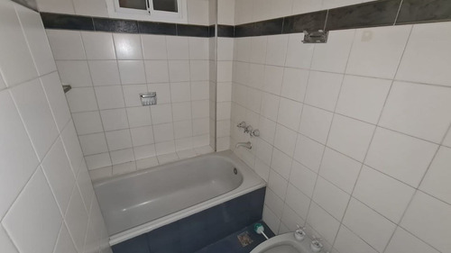 Imagen 11 de 13 de Alquiler De Departamento 3 Ambientes En Centro, San Justo