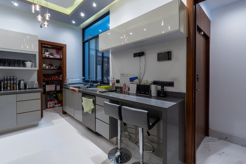 ¡exclusivo Departamento En 2 Pisos Con 3 Habitaciones En Lomas De Tecamachalco Con Acabados De Lujo Y 3 Estacionamientos!