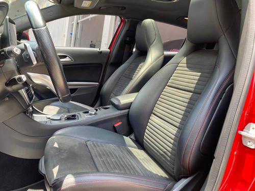 Mercedes-benz Gla 250 2.0 16v Turbo Gasolina Sport 4p