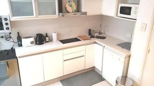 Imagen 9 de 22 de Las Cañitas - Impecable Duplex Dos Ambientes Reciclado