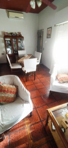 Imagen 5 de 20 de Casa Sobre Lote Propio Con Cochera Y Terraza