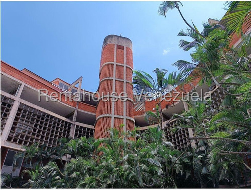 Apartamento En Venta - Yanira Alvarez - Mls #25-9969