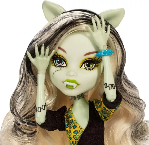 Boneca Monster High Freaky Fusion Frankie Stein Mattel com o