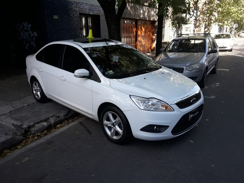 Imagen 3 de 13 de Ford Focus Ii 2.0 Exe Sedan Trend Plus 2013